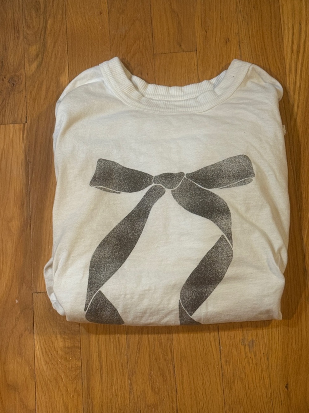 aerie White Long-Sleeve Tee with Gray Bow Graphic